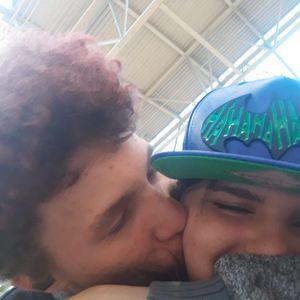 Meet your Posher, Ezra